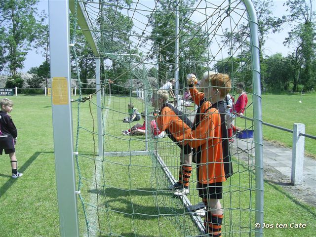 voetbaltoernooi edward roozendaal 079